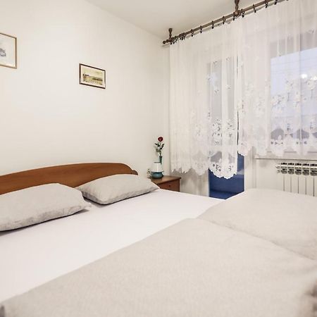 Appartamento Sobe Pavica Ilok Esterno foto